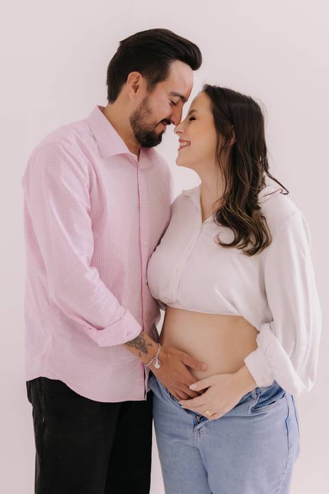 Inspiração de ensaio revelação de gravidez no estúdio'