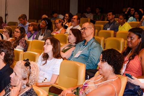 platéia de palestra em evento da UNIGRANRIO realizado no Museu Histórico Nacional'