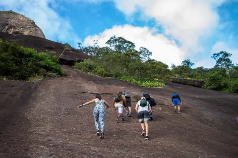 Fotografia esportiva, fotografo outdoor, trilha pedra do camelo, pancas es, trekking no es, fotógrafo ilha de guriri es, fotógrafo em São Mateus ES, Shanti Amaral Fotografia.'