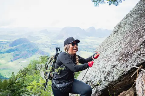 Fotografia esportiva, fotografo outdoor, trilha pedra do camelo, pancas es, trekking no es, fotógrafo ilha de guriri es, fotógrafo em São Mateus ES, Shanti Amaral Fotografia.'