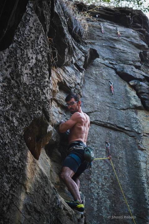 Fotografia de escalada, fotógrafo outdoor, fotografo de eventos esportivos, fotógrafo gv, fotógrafo em Governador Valadares MG, Shanti Amaral Fotografia.'