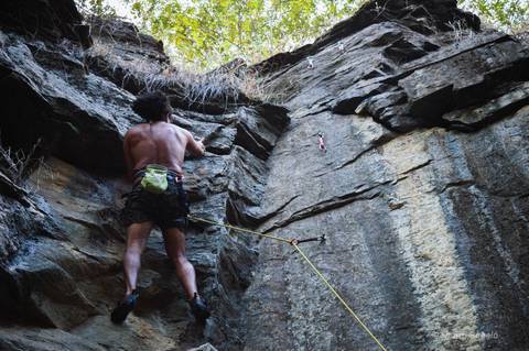 Fotografia de escalada, fotógrafo outdoor, fotografo de eventos esportivos, fotógrafo gv, fotógrafo em Governador Valadares MG, Shanti Amaral Fotografia.'