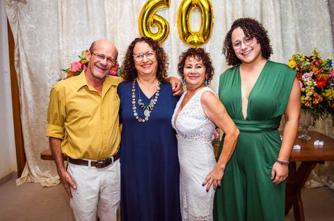 Fotografia de aniversário, fotógrafo de eventos, fotógrafo de aniversário em gv, fotógrafo aniversário adulto, fotógrafo em gv, fotógrafo em Governador Valadares MG, Shanti Amaral Fotografia.'