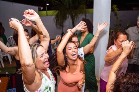 Fotografia de aniversário, fotógrafo de eventos, fotógrafo de aniversário em gv, fotógrafo aniversário adulto, fotógrafo em gv, fotógrafo em Governador Valadares MG, Shanti Amaral Fotografia.'