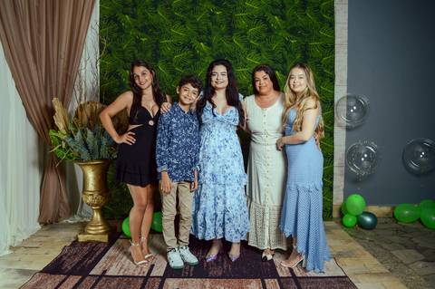 Fotografia de formatura, fotógrafo de eventos, fotógrafo de formatura em gv, fotógrafo em gv, fotógrafo em Governador Valadares MG, Shanti Amaral Fotografia.'