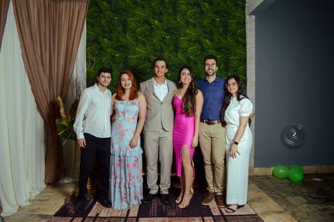 Fotografia de formatura, fotógrafo de eventos, fotógrafo de formatura em gv, fotógrafo em gv, fotógrafo em Governador Valadares MG, Shanti Amaral Fotografia.'