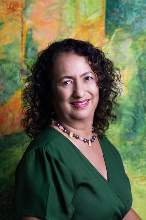 Fotografia para artistas visuais, retrato profissional, foto para instagram, foto para produção de conteúdo, fotógrafo em gv, fotógrafo em governador valadares mg, Shanti Amaral Fotografia.'