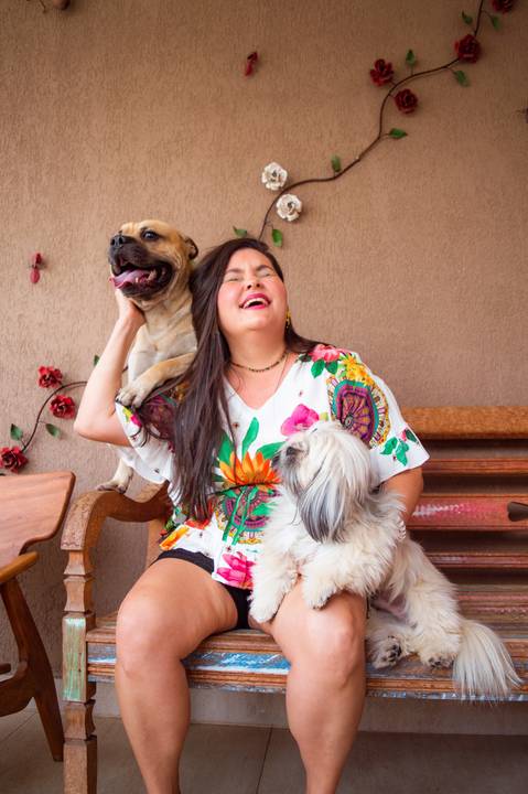 Ensaio fotográfico família pet, fotógrafo de cachorro, fotografia animal, amor por pet, fotógrafo gv, fotógrafo em Governador Valadares MG, Shanti Amaral Fotografia.'