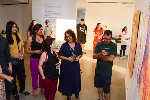 Fotógrafo de eventos, cobertura fotográfica de eventos, foto de exposição, fotógrafo arte, exposição de arte, fotógrafo gv, fotógrafo em Governador Valadares MG, Shanti Amaral Fotografia.'