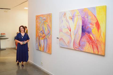 Fotógrafo de eventos, cobertura fotográfica de eventos, foto de exposição, fotógrafo arte, exposição de arte, fotógrafo gv, fotógrafo em Governador Valadares MG, Shanti Amaral Fotografia.'