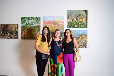 Fotógrafo de eventos, cobertura fotográfica de eventos, foto de exposição, fotógrafo arte, exposição de arte, fotógrafo gv, fotógrafo em Governador Valadares MG, Shanti Amaral Fotografia.'