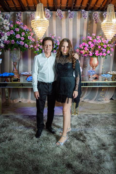 Fotógrafo de eventos, cobertura fotográfica de eventos, fotografia de aniversários, aniversario 18 anos, fotógrafo gv, fotógrafo em Governador Valadares MG, Shanti Amaral Fotografia.'