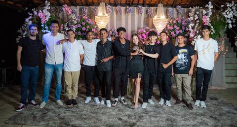 Fotógrafo de eventos, cobertura fotográfica de eventos, fotografia de aniversários, aniversario 18 anos, fotógrafo gv, fotógrafo em Governador Valadares MG, Shanti Amaral Fotografia.'