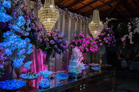 Fotógrafo de eventos, cobertura fotográfica de eventos, fotografia de aniversários, aniversario 18 anos, fotógrafo gv, fotógrafo em Governador Valadares MG, Shanti Amaral Fotografia.'