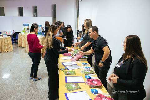 Fotógrafo de eventos, cobertura fotográfica de eventos, foto de eventos, desenvolvimento pessoal, global summit, fotógrafo gv, fotógrafo em Governador Valadares MG, Shanti Amaral Fotografia.'