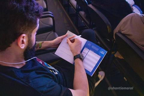 Fotógrafo de eventos, cobertura fotográfica de eventos, foto de eventos, desenvolvimento pessoal, global summit, fotógrafo gv, fotógrafo em Governador Valadares MG, Shanti Amaral Fotografia.'