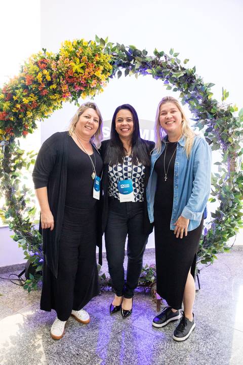 Fotógrafo de eventos, cobertura fotográfica de eventos, foto de eventos, desenvolvimento pessoal, global summit, fotógrafo gv, fotógrafo em Governador Valadares MG, Shanti Amaral Fotografia.'