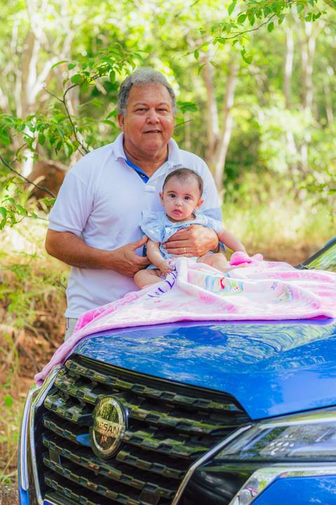 Ensaio fotográfico família, fotógrafo de família, ensaio família na natureza, ensaio fotográfico externo família, fotógrafo gv, fotógrafo em Governador Valadares MG, Shanti Amaral Fotografia.'