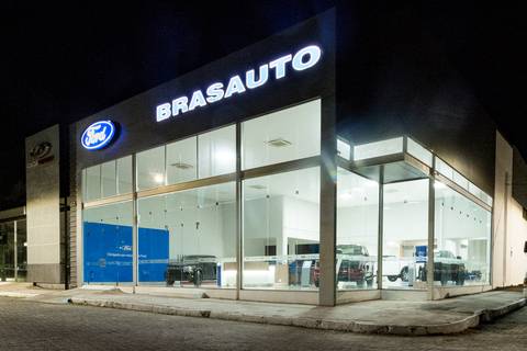 Fotografia para empresas, fotografo automotivo, fotografia de carros, fotografia institucional empresa, fotógrafo gv, fotógrafo em Governador Valadares MG, Shanti Amaral Fotografia.'