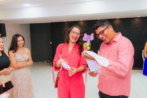 Ensaio fotográfico família, fotografo chá de fralda, fotografo de eventos em gv, fotógrafo de família, fotógrafo gv, fotógrafo em Governador Valadares MG, Shanti Amaral Fotografia.'