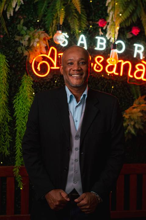 Fotógrafo de eventos, fotografo de casamento, fotografo jantar de casamento, cobertura fotográfica de eventos, foto de eventos, fotógrafo gv, fotógrafo em Governador Valadares MG, Shanti Amaral Fotografia.'