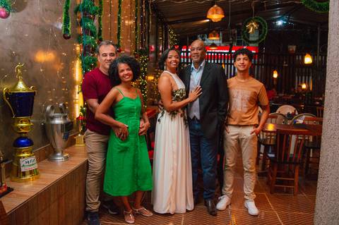 Fotógrafo de eventos, fotografo de casamento, fotografo jantar de casamento, cobertura fotográfica de eventos, foto de eventos, fotógrafo gv, fotógrafo em Governador Valadares MG, Shanti Amaral Fotografia.'