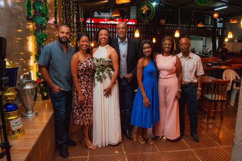 Fotógrafo de eventos, fotografo de casamento, fotografo jantar de casamento, cobertura fotográfica de eventos, foto de eventos, fotógrafo gv, fotógrafo em Governador Valadares MG, Shanti Amaral Fotografia.'