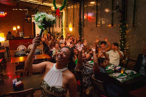 Fotógrafo de eventos, fotografo de casamento, fotografo jantar de casamento, cobertura fotográfica de eventos, foto de eventos, fotógrafo gv, fotógrafo em Governador Valadares MG, Shanti Amaral Fotografia.'