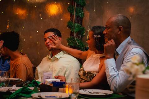 Fotógrafo de eventos, fotografo de casamento, fotografo jantar de casamento, cobertura fotográfica de eventos, foto de eventos, fotógrafo gv, fotógrafo em Governador Valadares MG, Shanti Amaral Fotografia.'