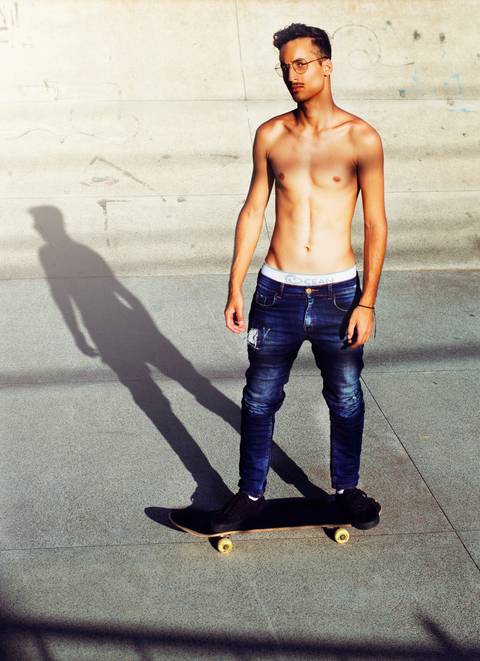 Ensaio urbano masculino Agência Cricaré'