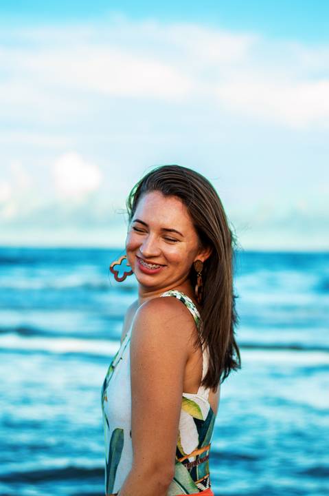 Ensaio externo feminino praia Agência Cricaré'