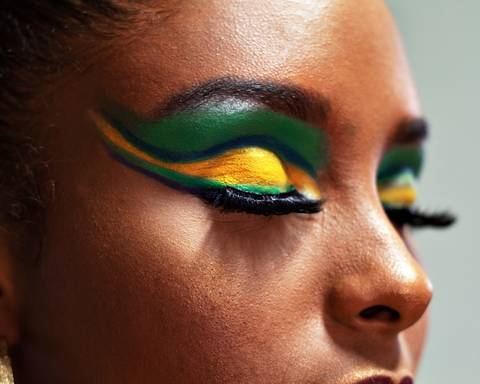 Ensaio interno femino make artística Agência Cricaré'