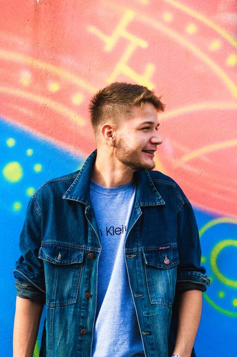 Ensaio urbano masculino Léo Tressmann Agência Cricaré'