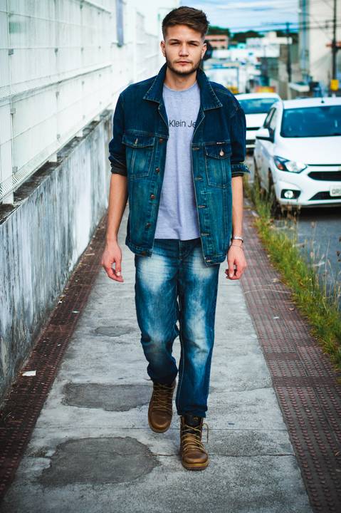 Ensaio urbano masculino Léo Tressmann Agência Cricaré'