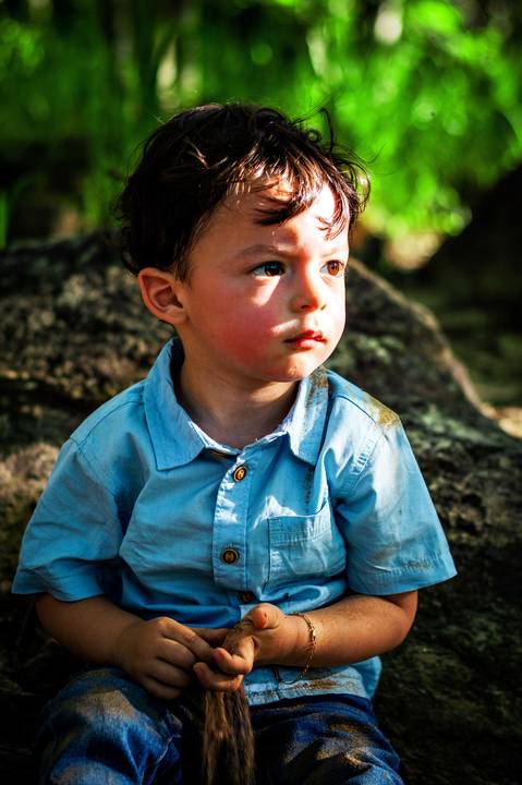 Ensaio fotográfico família, fotógrafo de família, ensaio família na natureza, ensaio fotográfico externo família, fotógrafo gv, fotógrafo em Governador Valadares MG, Shanti Amaral Fotografia.'