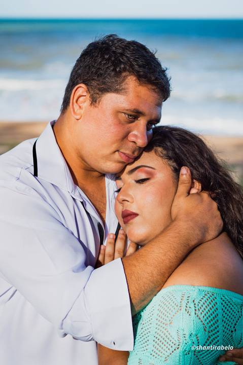 Ensaio pré casamento na praia, bosque, mar, Agência Cricaré, Guriri (ES).'