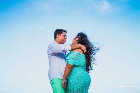Ensaio pré casamento na praia, bosque, mar, Agência Cricaré, Guriri (ES).'