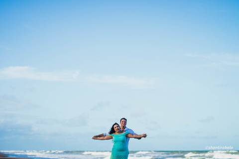 Ensaio pré casamento na praia, bosque, mar, Agência Cricaré, Guriri (ES).'