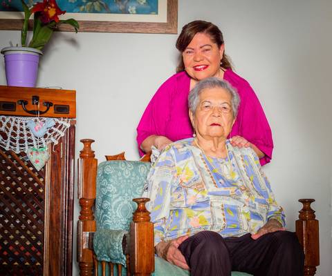 Ensaio fotográfico Família Bahia, em casa idosos, São Mateus ES, Agência Cricaré, Shanti Rabelo'