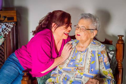 Ensaio fotográfico Família Bahia, em casa idosos, São Mateus ES, Agência Cricaré, Shanti Rabelo'