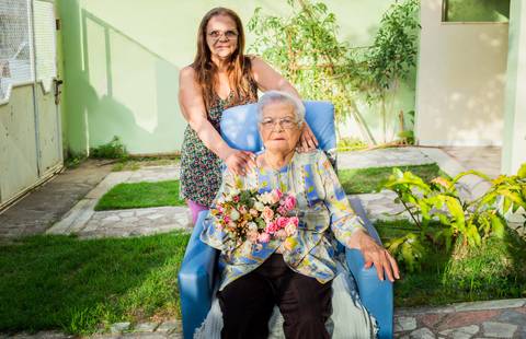 Ensaio fotográfico Família Bahia, em casa idosos, São Mateus ES, Agência Cricaré, Shanti Rabelo'