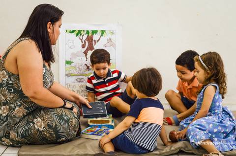 Fotografia de eventos em Governador Valadares, cobertura fotográfica de eventos, fotógrafo em gv, Agência Cricaré, Shanti Rabelo, fotografia em cultos, fotos de congressos, foto de conferências, foto cristão mineiro, foto de músico, foto de pregador.'