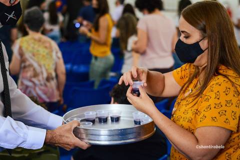 Fotografia de eventos em Governador Valadares, cobertura fotográfica de eventos, fotógrafo em gv, Agência Cricaré, Shanti Rabelo, fotografia em cultos, fotos de congressos, foto de conferências, foto cristão mineiro, foto de músico, foto de pregador.'