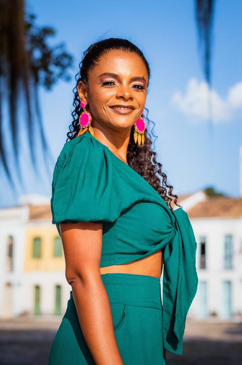 Ensaio fotográfico Feminino, ensaio afro externo, fotógrafo em São Mateus ES, ensaio externo feminino, fotógrafo em guriri es, Shanti Amaral Fotografia.'
