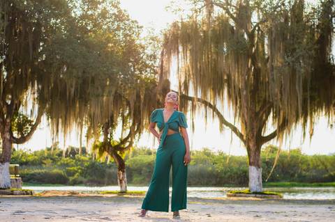 Ensaio fotográfico Feminino, ensaio afro externo, fotógrafo em São Mateus ES, ensaio externo feminino, fotógrafo em guriri es, Shanti Amaral Fotografia.'