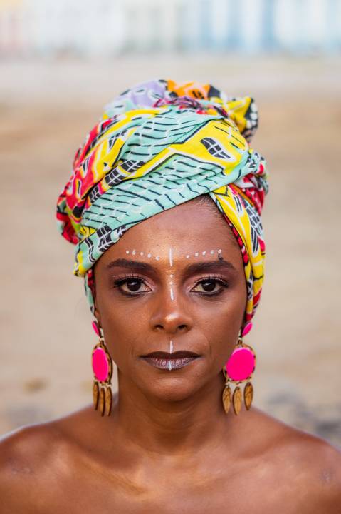 Ensaio fotográfico Feminino, ensaio afro externo, fotógrafo em São Mateus ES, ensaio externo feminino, fotógrafo em guriri es, Shanti Amaral Fotografia.'