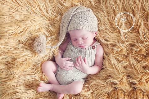 Ensaio newborn e gestante em Barra Mansa e Volta Redonda - Rio de Janeiro | Fotógrafa Damaris Quedevez faz ensaio lindo com recém-nascido - Menino de azul - Mãe de menina - Mãe de menino - Ensaio de recém-nascido'