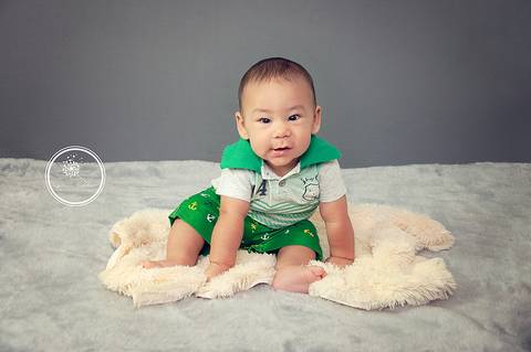 Fotógrafa Damaris Quedevez faz ensaio de 6 meses encantador em Barra Mansa e Volta Redonda - RJ (Ensaio de bebê - Davi | Newborn Gestante Bebê Família) Foto de bebê'