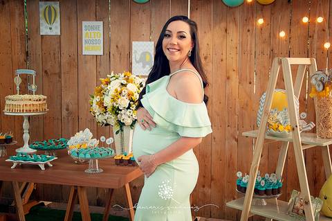 Chá de bebê do menino Lucas, lindo, estilo rústico, com o cacho de bolas desconstruído. Com o tema de elefantinho a combinação de azul, amarelo e cinza ficaram perfeitas. o chevron deu um toque especial no chá de bebê. Patrícia Monlevad e Marcos Abrantes'