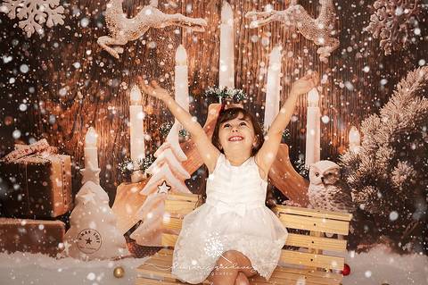 Sessão de Natal realizada em Volta Redonda no estúdio da fotógrafa Damaris Quedevez. Mini Sessão de Natal, venha fazer você também!!'